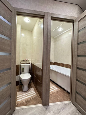 Продам двухкомнатную (2-комн.) квартиру, Рихарда Зорге ул, 21, Казань г