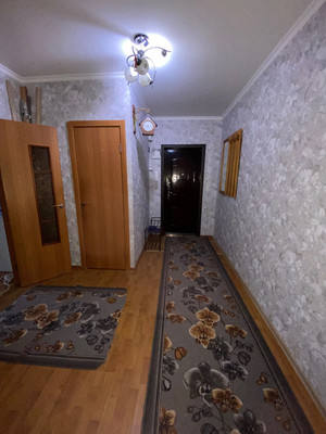 Продам трехкомнатную (3-комн.) квартиру, Собянина ул, 5, Ханты-Мансийск г