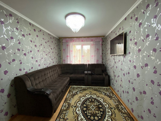 Продам трехкомнатную (3-комн.) квартиру, Собянина ул, 5, Ханты-Мансийск г