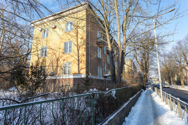 Продам двухкомнатную (2-комн.) квартиру, Брамса ул, 29, Калининград г