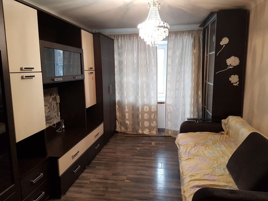 Продам двухкомнатную (2-комн.) квартиру, Андропова ул, 26/28, Ступино г