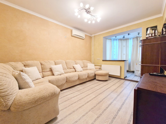 Сдам трехкомнатную (3-комн.) квартиру, Кашёнкин Луг ул, 6к3, Москва г