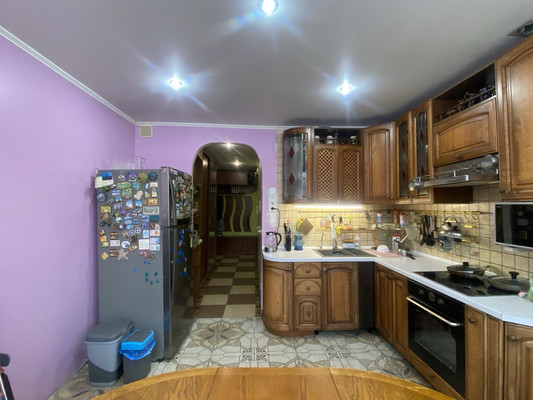 Продам трехкомнатную (3-комн.) квартиру, Маршала Тухачевского ул, 33, Москва г