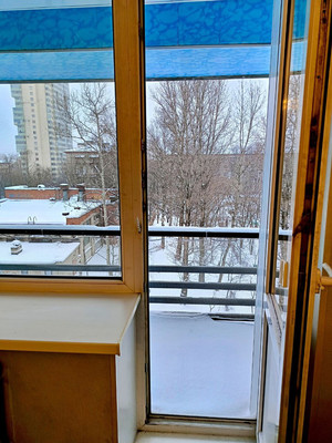 Продам двухкомнатную (2-комн.) квартиру, Литовская ул, 8А, Санкт-Петербург г