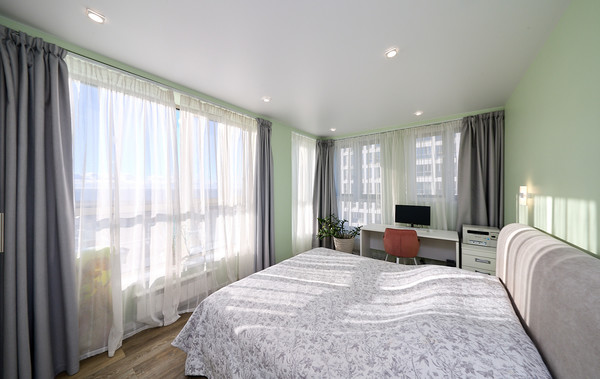 Продам трехкомнатную (3-комн.) квартиру, Челюскина ул, 4, Санкт-Петербург г