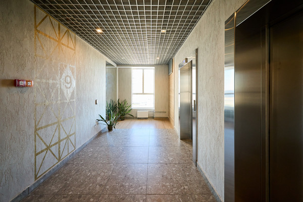 Продам трехкомнатную (3-комн.) квартиру, Челюскина ул, 4, Санкт-Петербург г