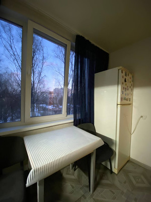 Продам однокомнатную (1-комн.) квартиру, Подвойского ул, 35Пк1, Санкт-Петербург г