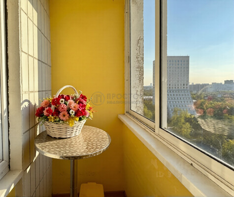 Продам двухкомнатную (2-комн.) квартиру, Печорская ул, 1, Москва г