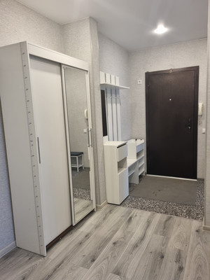 Сдам трехкомнатную (3-комн.) квартиру, Ленинский пр-кт, 129к1, Москва г