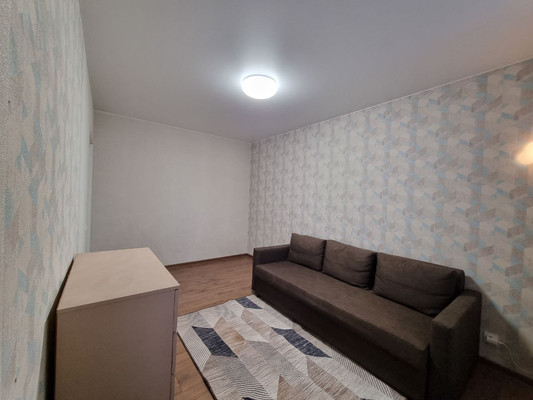 Сдам трехкомнатную (3-комн.) квартиру, Ленинский пр-кт, 129к1, Москва г