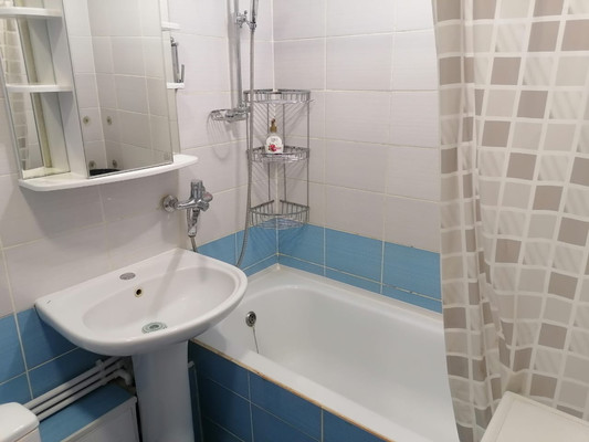 Сдам однокомнатную (1-комн.) квартиру, Дзержинского пр-кт, 217, Новороссийск г