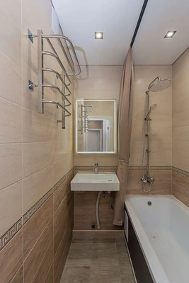 Продам двухкомнатную (2-комн.) квартиру, Новороссийская ул, 90/2к1, Краснодар г