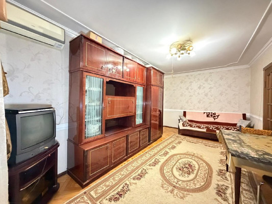 Продам многокомнатную квартиру, Ингушская ул, 13, Нальчик г