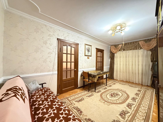 Продам многокомнатную квартиру, Ингушская ул, 13, Нальчик г