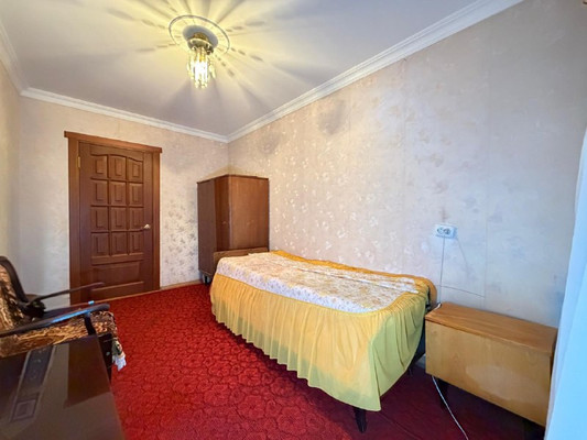 Продам многокомнатную квартиру, Ингушская ул, 13, Нальчик г