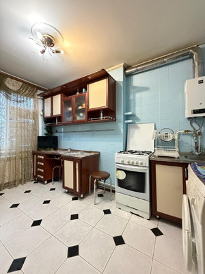 Продам многокомнатную квартиру, Ингушская ул, 13, Нальчик г