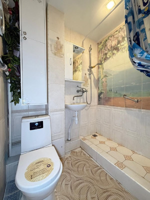 Продам многокомнатную квартиру, Ингушская ул, 13, Нальчик г