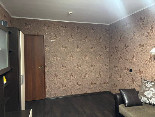 Продам трехкомнатную (3-комн.) квартиру, Колтушское ш, 19к1, Кальтино д