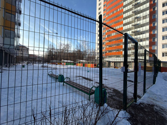 Продам однокомнатную (1-комн.) квартиру, Новаторов ул, 8Ак3, Казань г