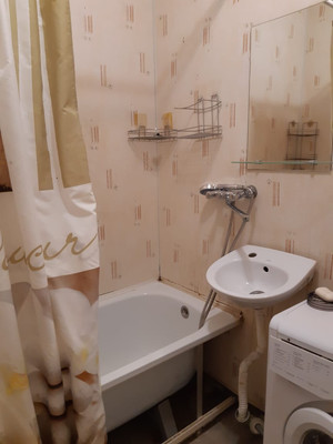 Продам однокомнатную (1-комн.) квартиру, 1-я Линия Поймы реки Кубань ул, 2, Краснодар г