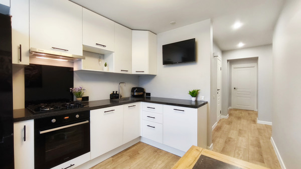 Продам двухкомнатную (2-комн.) квартиру, Московское ш, 264, Шушары п