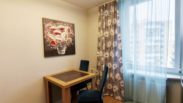 Продам двухкомнатную (2-комн.) квартиру, Московское ш, 264, Шушары п