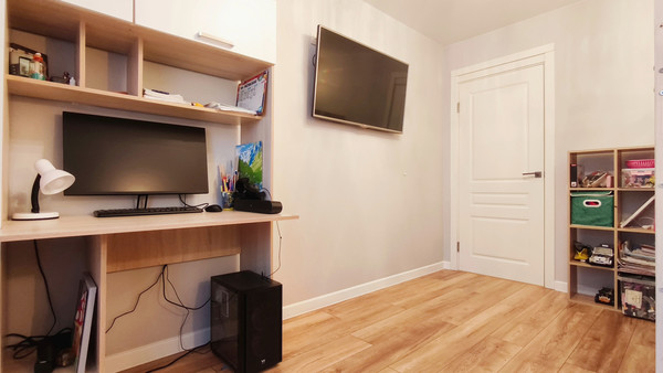 Продам двухкомнатную (2-комн.) квартиру, Московское ш, 264, Шушары п