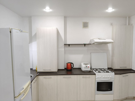 Продам однокомнатную (1-комн.) квартиру, Лесная ул, 14, Руэм п