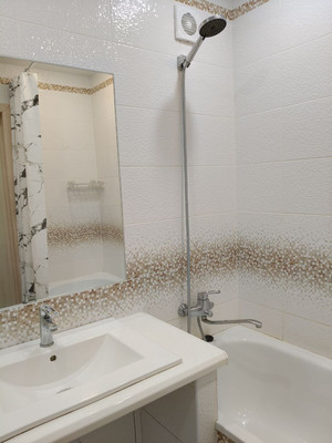 Продам однокомнатную (1-комн.) квартиру, Лесная ул, 14, Руэм п