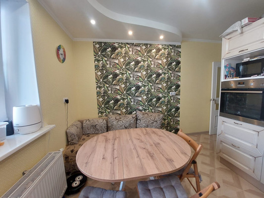 Продам двухкомнатную (2-комн.) квартиру, Северный (Купелинка мкр) кв-л, 20, Сапроново д