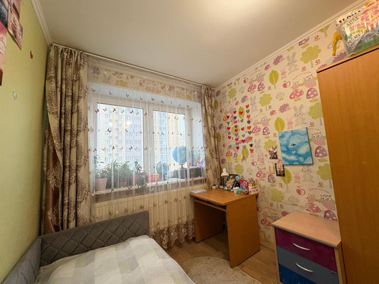 Продам двухкомнатную (2-комн.) квартиру, Северный (Купелинка мкр) кв-л, 20, Сапроново д