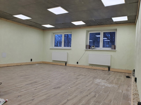 Продам коммерческое помещение 100 м2, Тихоненко ул, 17а, Калининград г