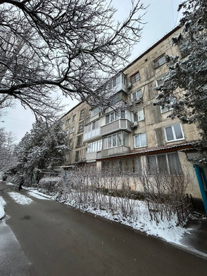 Продам однокомнатную (1-комн.) квартиру, Гавена ул, 111, Симферополь г