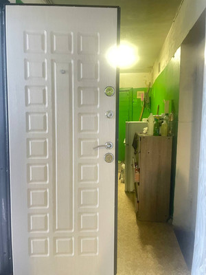 Продам комнату в 3-комн. квартире, Псковская ул, 16, Великий Новгород г