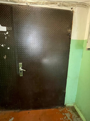 Продам комнату в 3-комн. квартире, Псковская ул, 16, Великий Новгород г