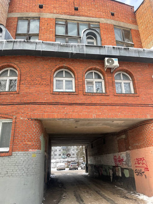 Продам комнату в 3-комн. квартире, Псковская ул, 16, Великий Новгород г