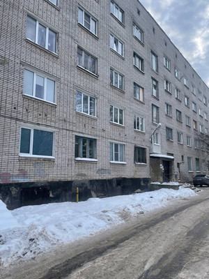 Продам комнату в 3-комн. квартире, Псковская ул, 16, Великий Новгород г