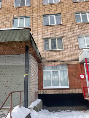 Продам комнату в 3-комн. квартире, Псковская ул, 16, Великий Новгород г