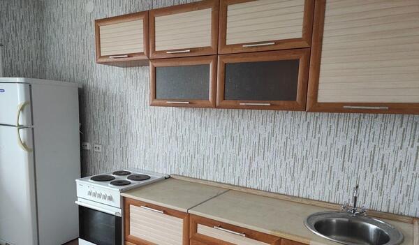 Сдам однокомнатную (1-комн.) квартиру, Шахтеров ул, 8, Красноярск г