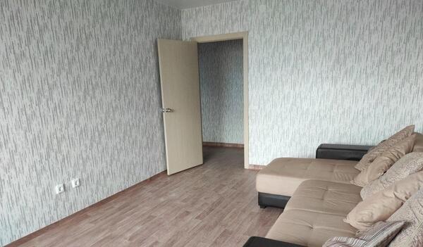 Сдам однокомнатную (1-комн.) квартиру, Шахтеров ул, 8, Красноярск г