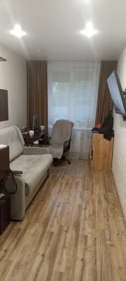 Продам комнату в 3-комн. квартире, Якорная ул, 6А, Санкт-Петербург г