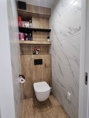 Продам трехкомнатную (3-комн.) квартиру, Пригородная ул, 13, Калининград г