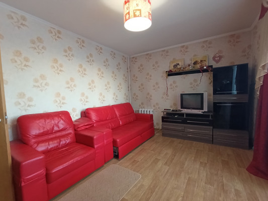 Сдам однокомнатную (1-комн.) квартиру, Грига ул, 15, Калининград г