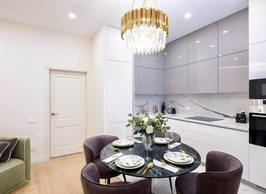 Продам двухкомнатную (2-комн.) квартиру, Свердловская наб, 58, Санкт-Петербург г