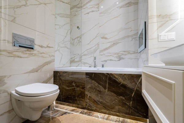 Продам двухкомнатную (2-комн.) квартиру, Свердловская наб, 58, Санкт-Петербург г