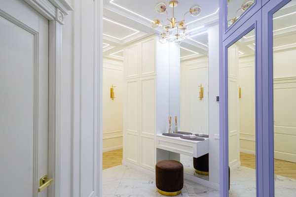 Продам двухкомнатную (2-комн.) квартиру, Свердловская наб, 58, Санкт-Петербург г