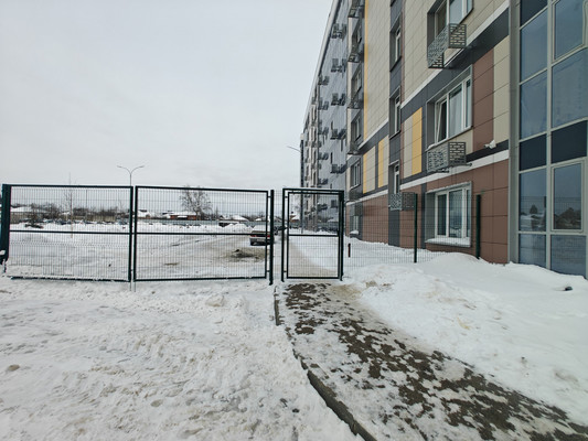 Продам однокомнатную (1-комн.) квартиру, Тэцевская ул, 4в, Казань г