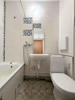 Продам однокомнатную (1-комн.) квартиру, Загородная ул, 37к2, Понтонный п