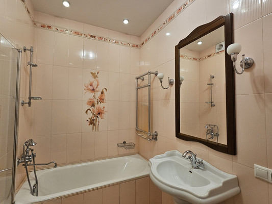 Продам дом, Академическая ул, 24/1, Кратово дп, 0 км от города