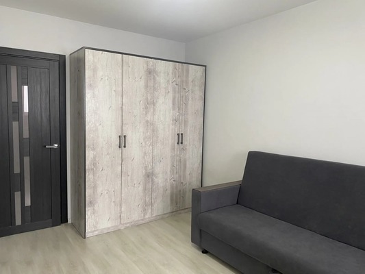 Сдам двухкомнатную (2-комн.) квартиру, Чапаева ул, 2/1, Тихорецк г